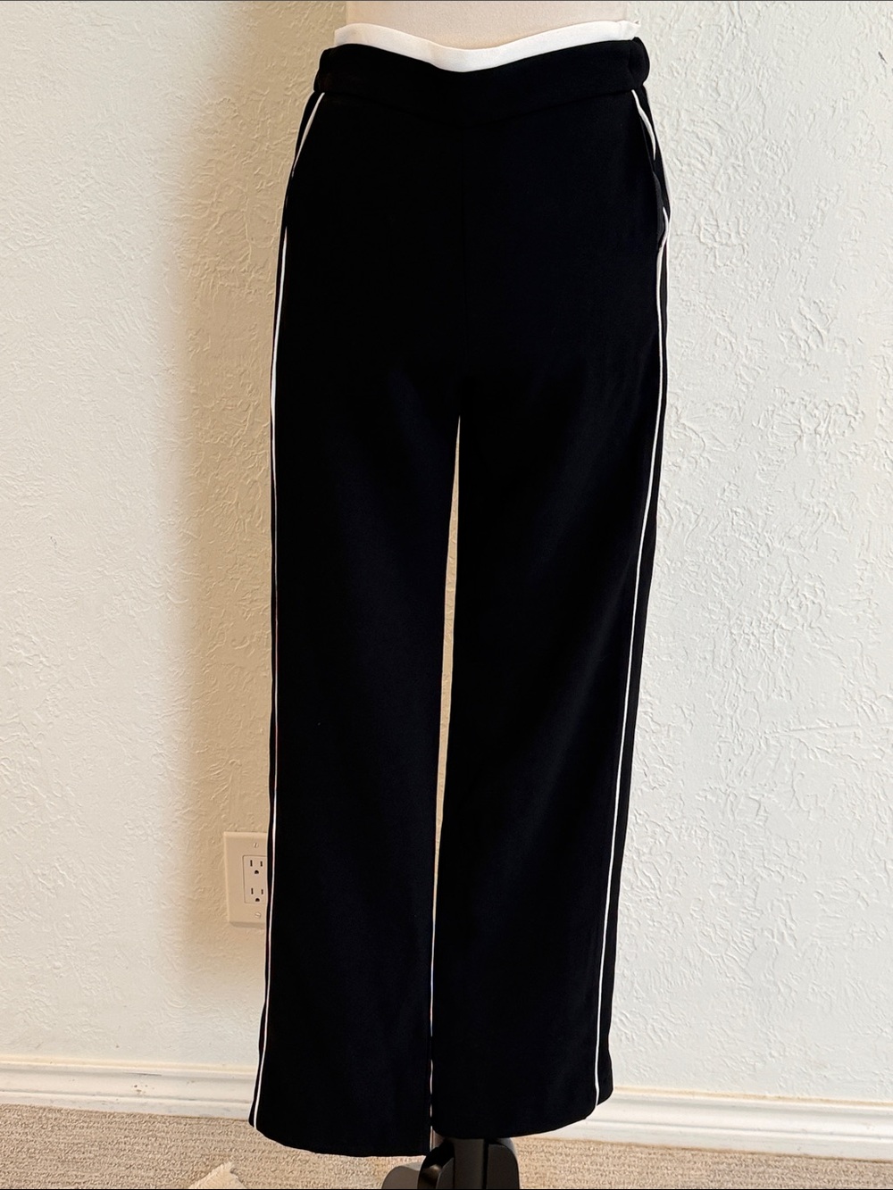 Anthropologie Black Jogger Pants with White Side Stripes size XXS